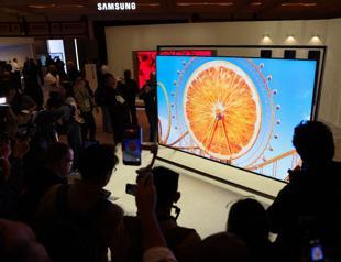 TV makers tout AI upgrades at CES, as smartphone threat looms