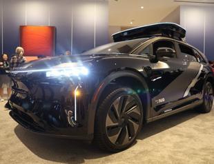 Uber shows off its robotaxi heading for San Francisco