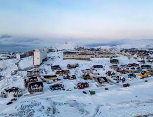 Trump weighs military option to acquire Greenland