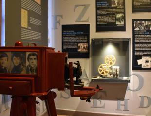 Museum preserves press memory