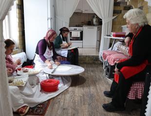 Women’s cooperative uses Michelin fame to support female students