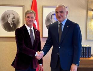 Sağtürk steps down as State Opera and Ballet chief