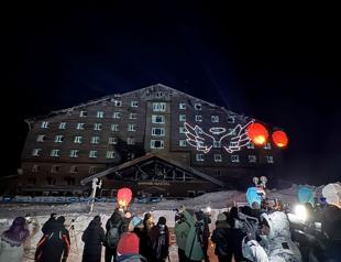 Families release lanterns into sky to honor victims of Bolu hotel fire