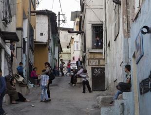 Türkiye advances action plan to improve Romani living standards