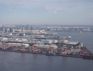 Japan records 5th straight yearly trade deficit