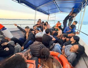 At least fifteen dead, 28 missing as ferry sinks in southern Philippines