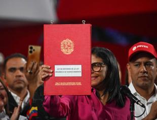 US eases Venezuela sanctions after oil sector reforms