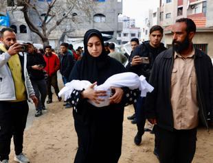 Israeli strikes kill 23 in Gaza amid interrogation claims at Rafah