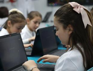 OECD warns AI boosts grades but not lasting learning