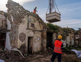 Architect aims to rebuild church to revive quake-hit Hatays multicultural past