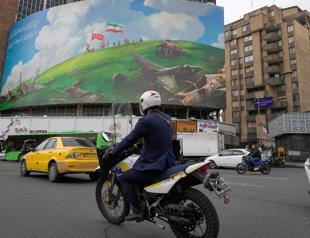 Netanyahu due in US to reshape Iran talks