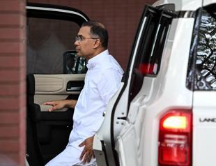 Bangladesh nationalists claim big election win