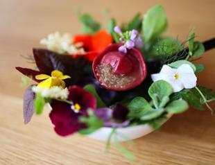 Koan: Where identity is written on plate