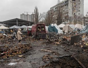 Russian strikes Ukrainian energy, port facilities, killing six