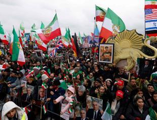 Iran signals readiness to compromise for nuclear deal with US