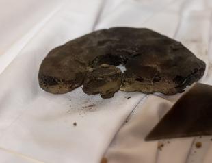 Mystery of burnt bread