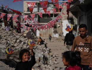 Gaza board to unveil $5 bln in reconstruction pledges at inaugural meeting