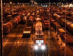 German railways to cut 6,000 jobs at cargo subsidiary