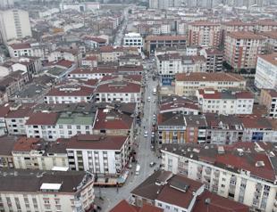 Istanbul’s most crowded district rejects its image of crime hub