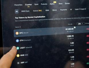 Bitcoin fall as investors pull off from speculative assets