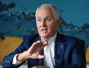 Ex-PM urges Australia to ditch UK monarchy