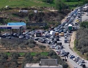 Irans neighbours fear consequences of US, Israeli strikes