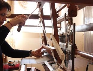 800-year-old Seljuk silk fabrics rewoven in Antalya