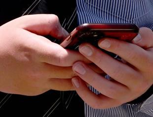 Long-awaited bill to restrict social media for under-15s in parliament for vote