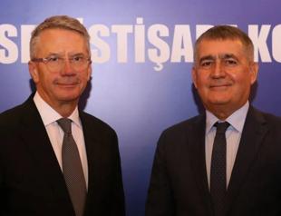 Former top officials of Turkish business group get suspended prison sentences