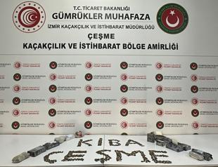 Historic coins, figurines seized at Çeşme Port