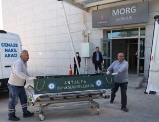 At least 14 migrants drown off Antalya after deadly collision