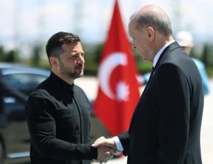 Erdoğan tells Zelensky Iran conflict must not derail Ukraine peace efforts