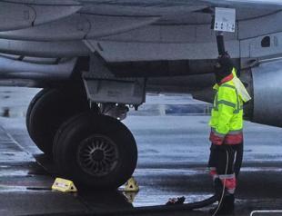 Rising jet fuel prices to make summer flights more expensive