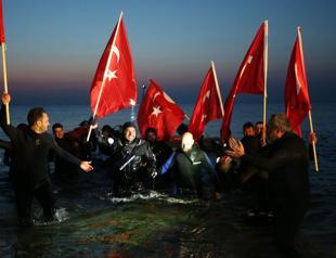 Diver breaks world record in tribute to Gallipoli victory