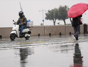 Türkiye braces for cold, rainy weather during Eid holiday