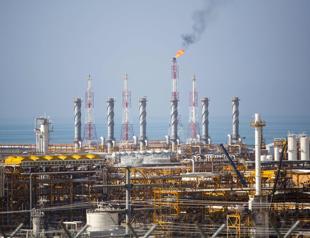 Iran targets Gulf energy sites after gas field strike