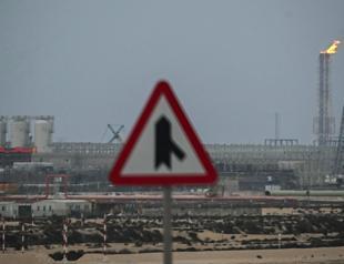Trump threatens to hit Irans largest gas field as prices soar