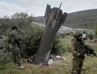 Iran, US send mixed signals as strikes show no slowdown