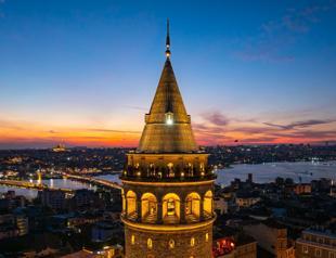 Court rules Galata Tower to remain under state foundations authority