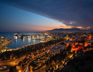 Spain expects Mideast conflict to contribute to tourism boom