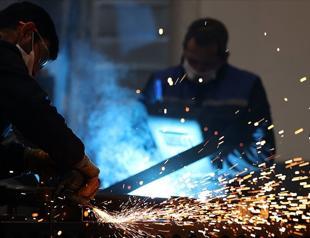 PMI retreats from 22-month high to 47.9 in March: Survey