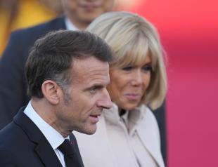 Anger in France over Trumps Macron dig that wife treats him badly