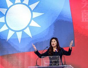 Taiwan opposition leader to make peace visit to China