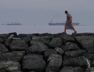 Türkiye says second Turkish-owned ship has crossed Hormuz