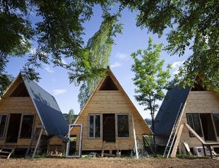 Authorities step up enforcement against illegal structures on farmland