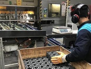 German factory orders rise in February but energy shock looms