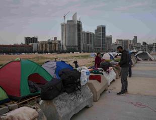 Ten-day ceasefire deal between Israel, Lebanon takes effect