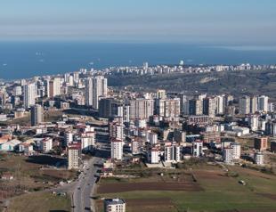 Housing market loses momentum as sales decline in March