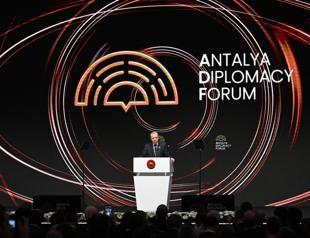 Erdoğan calls for ceasefire momentum, warns of wider conflicts in Mideast