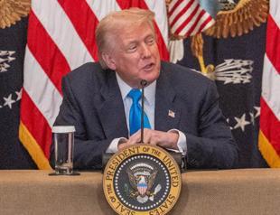 Trump says Iran blockade continues despite Hormuz reopening